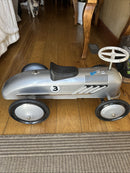 Ride-On Toy Car for Kids with Durable Design and Easy Steering Magic Cars Variant 0