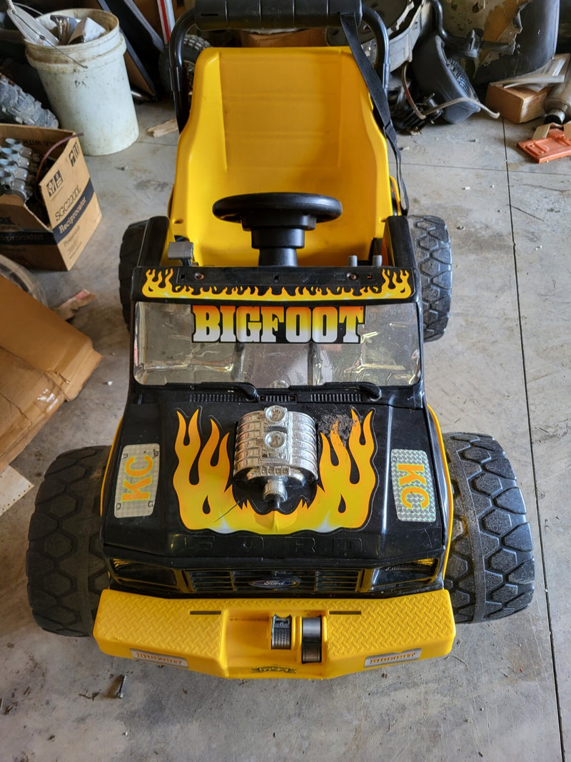 Vintage Style Power Wheels Bigfoot 4x4 Battery-Powered Kids Ride-On Truck Magic Cars 2