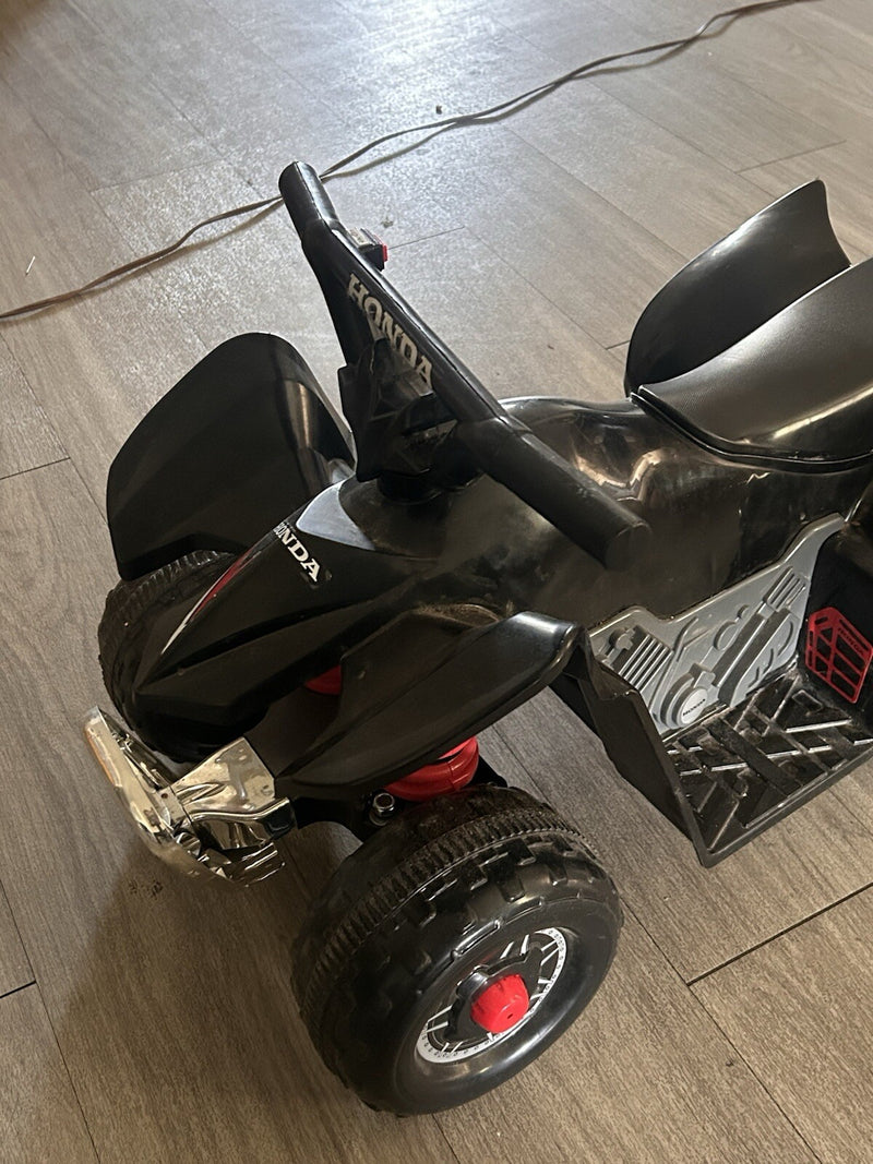 TRX ATV Off-Road Ride-On Vehicle for Kids Magic Cars 1