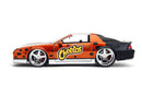 Jada Cheetos 1:24 Scale 1985 Chevy Camaro Z28 Die-Cast Vehicle with 2.75" Chester Cheetah Figure Magic Cars 4