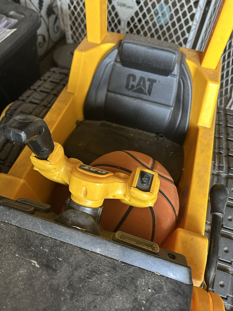 Kids Trax CAT Bulldozer Toy Vehicle Magic Cars 1