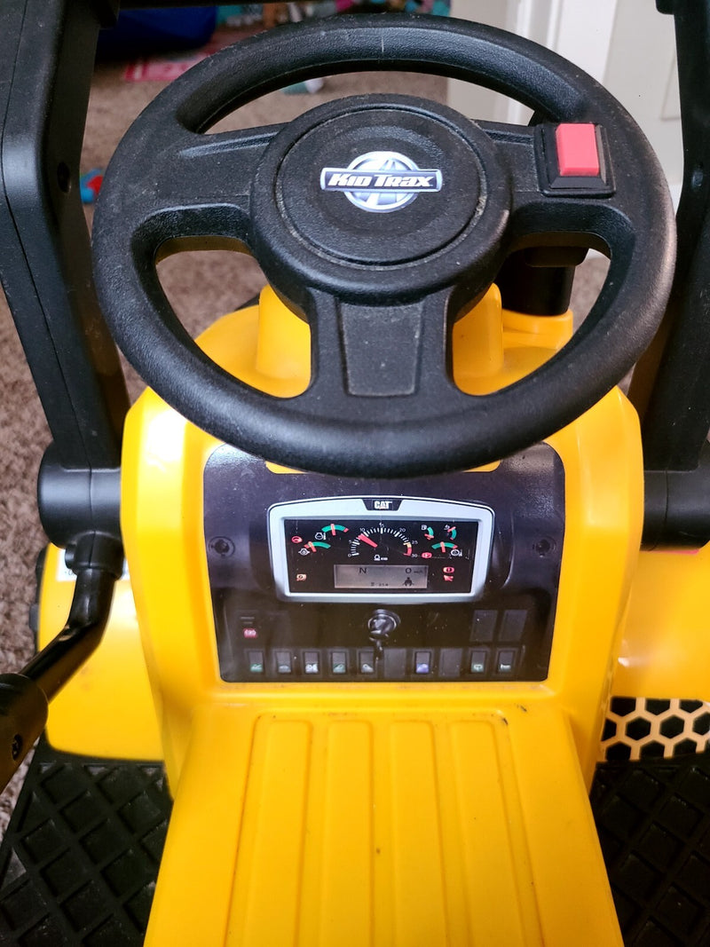 6V Kids Ride-On Caterpillar Front Loader Tractor with Charger Magic Cars 12