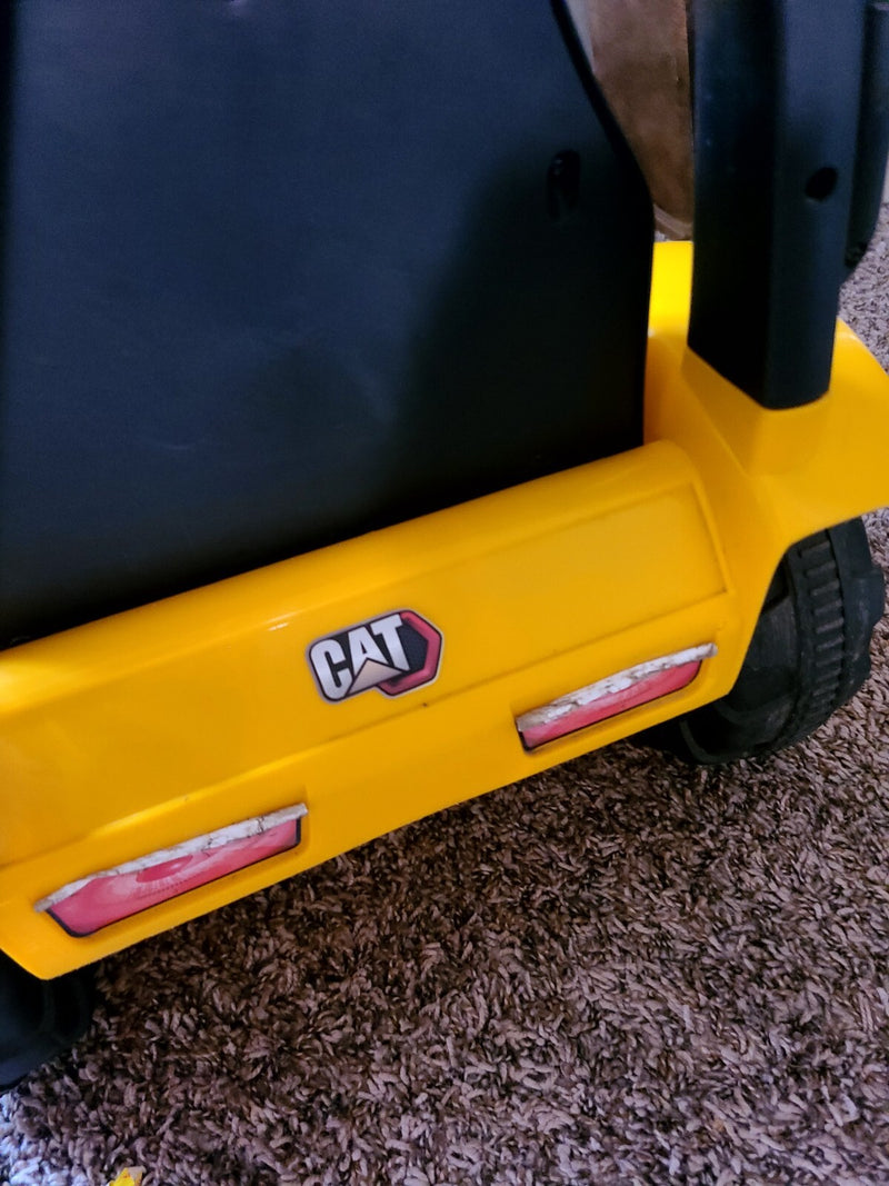 6V Kids Ride-On Caterpillar Front Loader Tractor with Charger Magic Cars 17