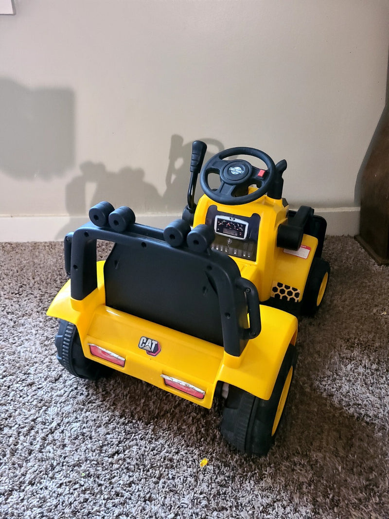 6V Kids Ride-On Caterpillar Front Loader Tractor with Charger Magic Cars 2