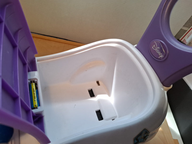 Kids Battery-Powered Buzz Lightyear Ride-On Toy from Disney Toy Story Magic Cars 7