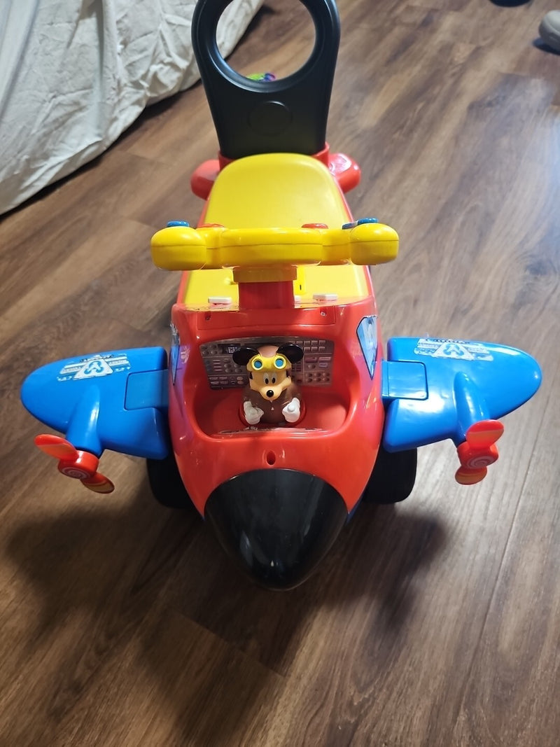 Disney Mickey Mouse Activity Ride-On Plane with Lights and Sounds Magic Cars 0