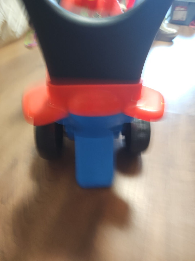 Disney Mickey Mouse Activity Ride-On Plane with Lights and Sounds Magic Cars 4