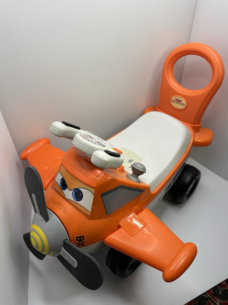Disney Planes Fire & Rescue Dusty Crophopper Ride-On Toy for Toddlers Magic Cars 0