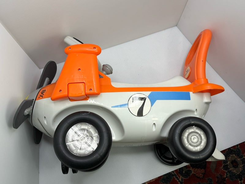 Disney Planes Fire & Rescue Dusty Crophopper Ride-On Toy for Toddlers Magic Cars 6