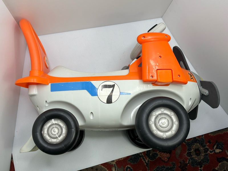 Disney Planes Fire & Rescue Dusty Crophopper Ride-On Toy for Toddlers Magic Cars 7