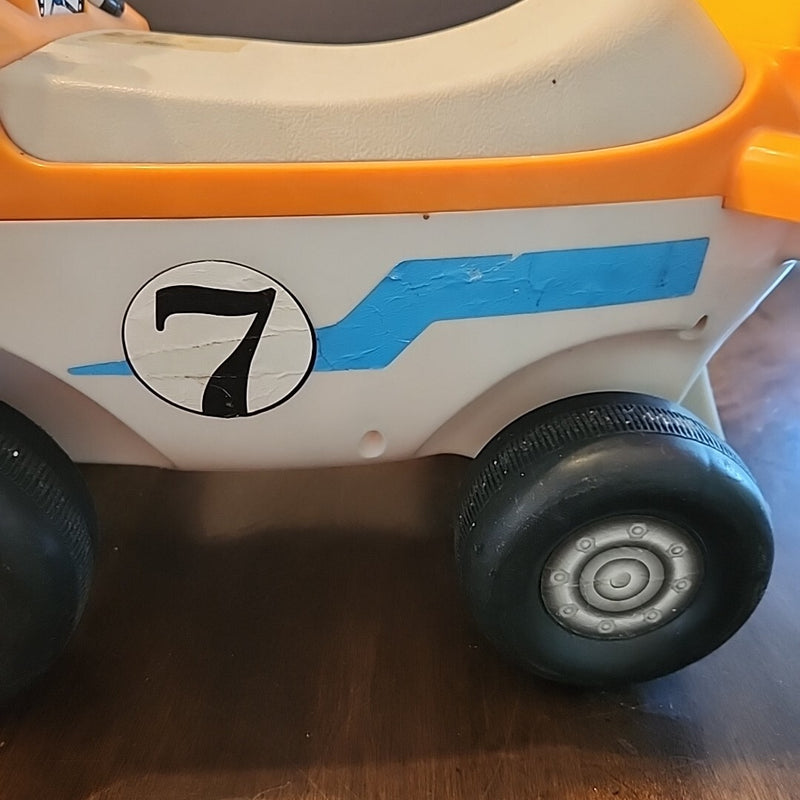 Disney Planes Fire & Rescue Dusty Crophopper Ride-On Toy for Toddlers Magic Cars 11
