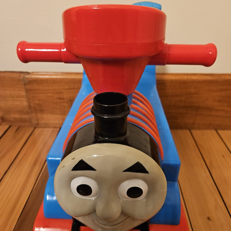 Thomas the Train Engine Ride-On Toy for Kids Magic Cars 2