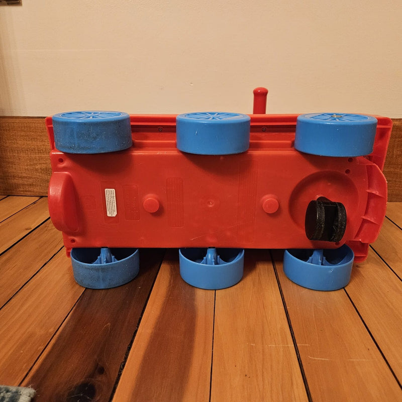 Thomas the Train Engine Ride-On Toy for Kids Magic Cars 7