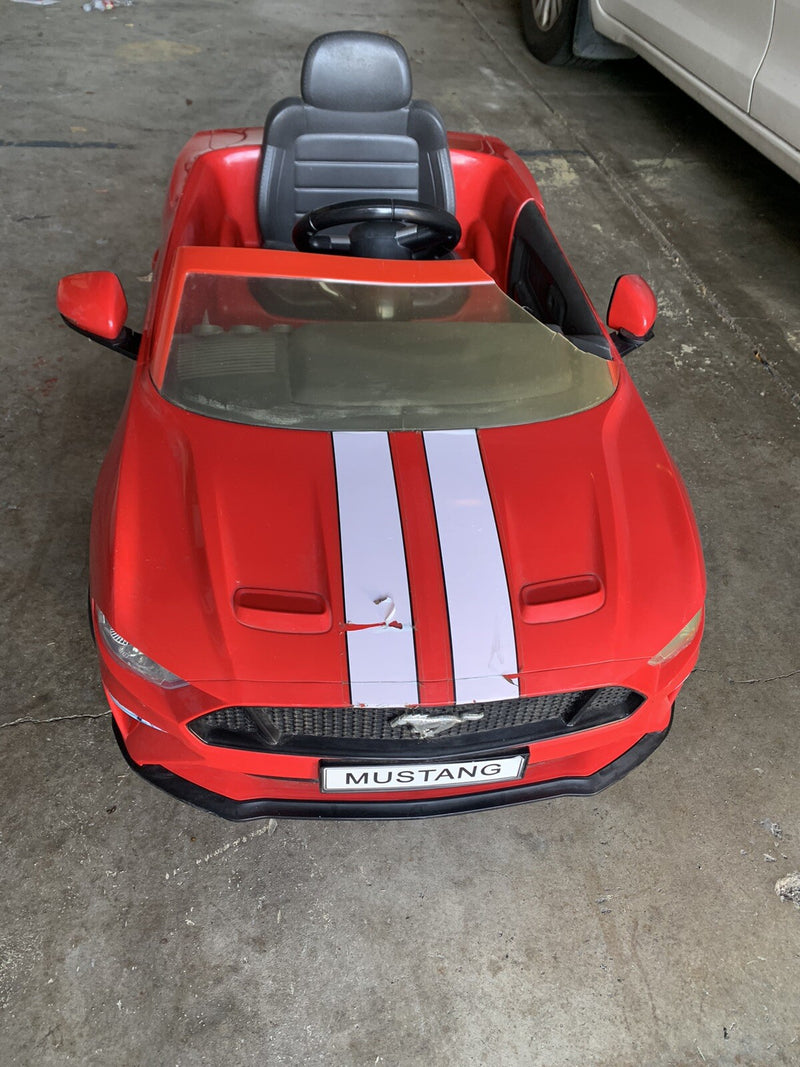 6V Red Electric Ride-On Ford Mustang Car for Kids by Rollplay Magic Cars 8