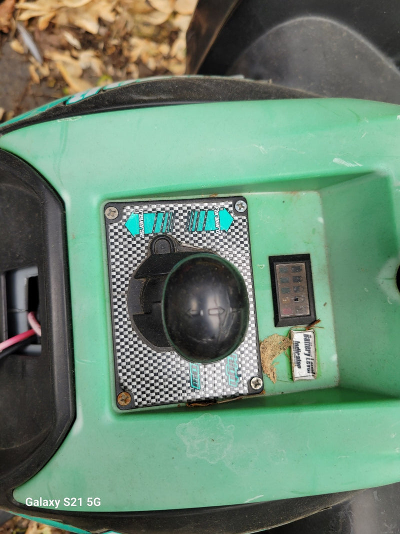 Kids Ride-On Yamaha Raptor with Gear Selector Magic Cars Variant 0
