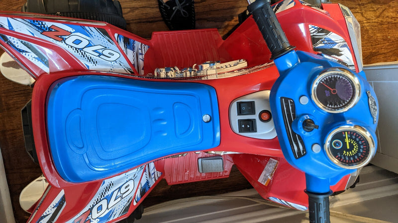 Kids Ride-On Toy Car for Indoor and Outdoor Play Magic Cars 1