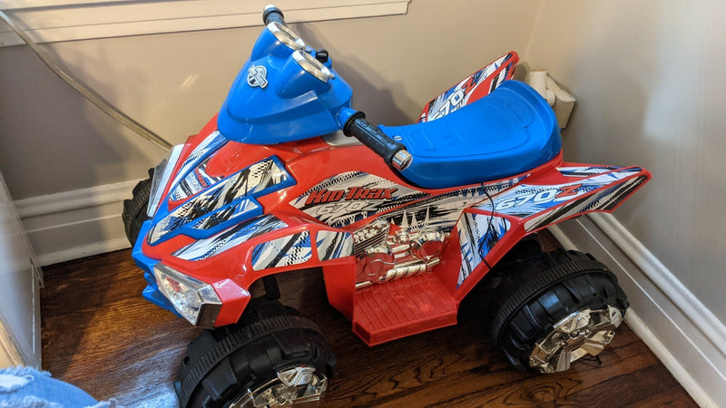 Kids Ride-On Toy Car for Indoor and Outdoor Play Magic Cars 2
