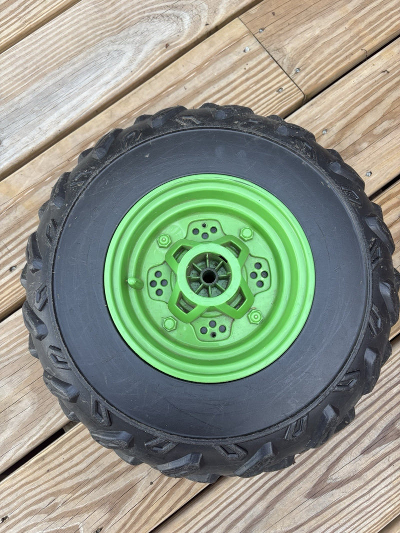 Lightly Used Front Right Wheel for 12V Yamaha Raptor EC-1708 Riding Toy Magic Cars 0