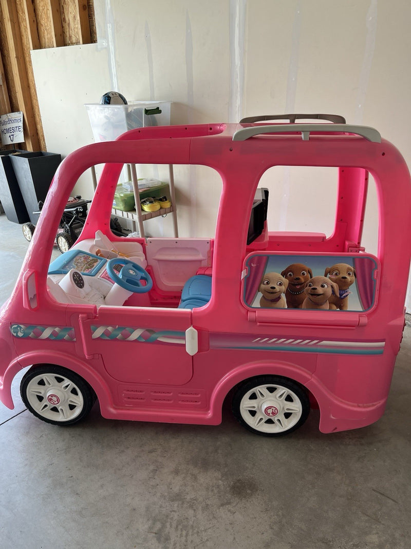 Power Wheels HCK91 Pink Kids Ride-On Toy Magic Cars 1