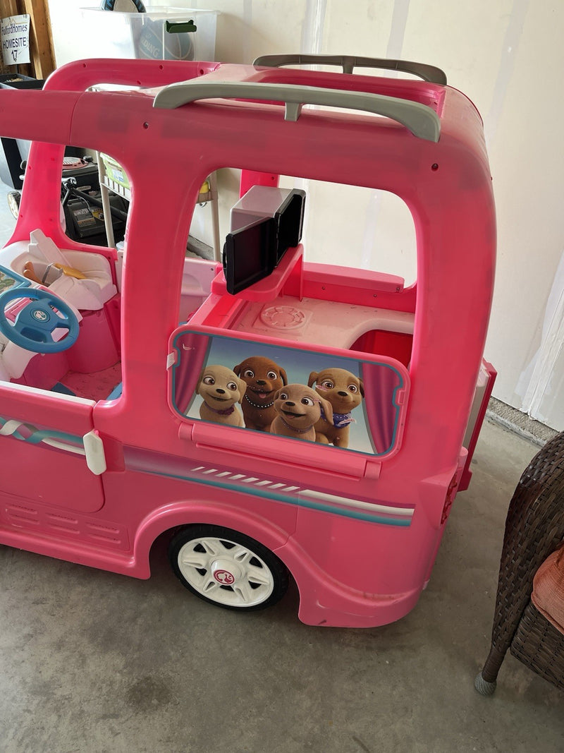 Power Wheels HCK91 Pink Kids Ride-On Toy Magic Cars 21