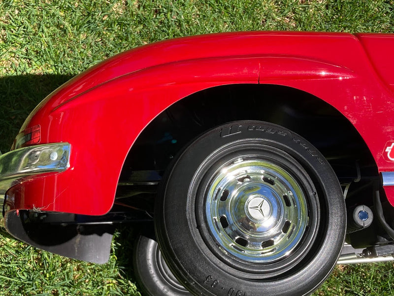 300SL Red Electric Ride-On Roadster Car Toy Magic Cars 10