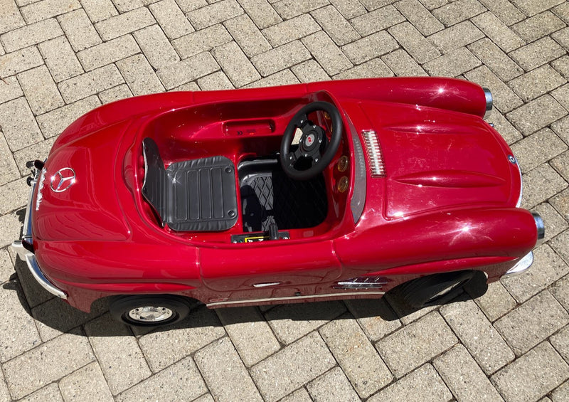 300SL Red Electric Ride-On Roadster Car Toy Magic Cars 2