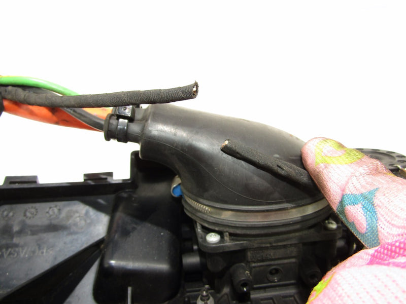 Mercedes Benz C W205 2016 Hybrid Charger Wiring Loom A2055400627 Magic Cars 3