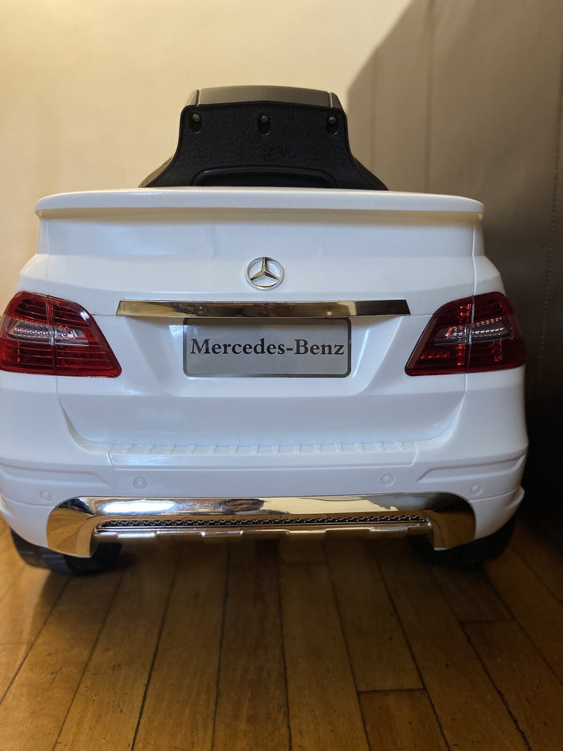 Electric Kids Ride-On Car Inspired by Luxury Sedan Design Magic Cars 1