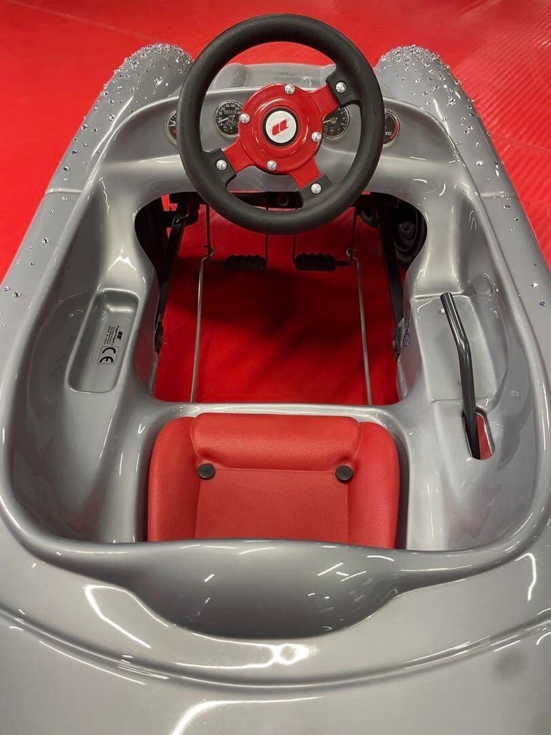 SL 300 Model Children's Ride-On Car Magic Cars 3