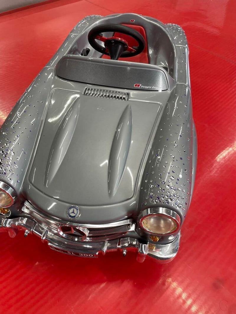 SL 300 Model Children's Ride-On Car Magic Cars 5
