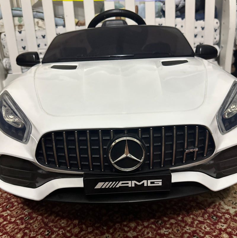 Electric Mercedes GT Ride-On Car for Young Children, Lightly Used Magic Cars 5
