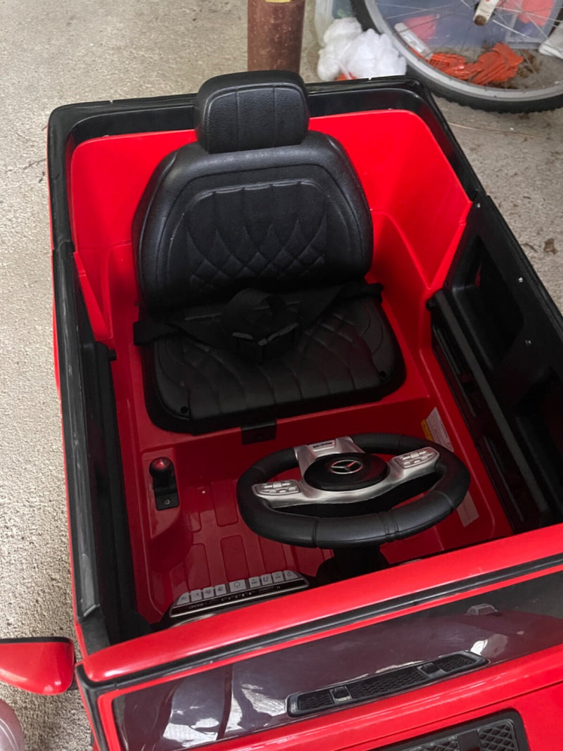 12V Licensed Mercedes-Benz AMG Electric Ride-On SUV with Remote Control for Kids Magic Cars 6