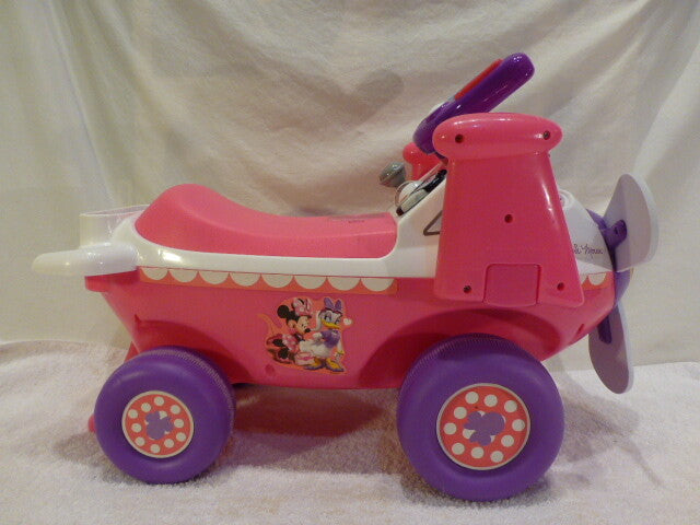 Toddler Ride-On Airplane Toy with Lights and Sounds Featuring Minnie Mouse Magic Cars 4