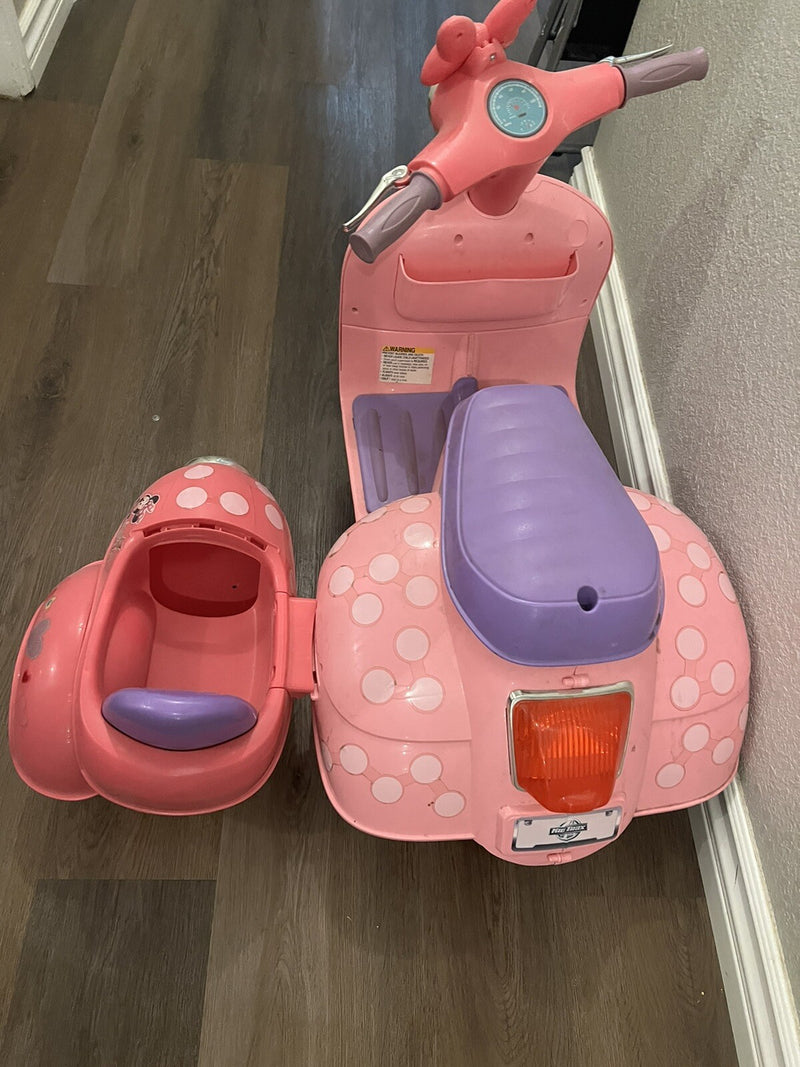 Battery-Powered Pink Minnie Mouse Electric Scooter with Side Car for Toddlers 18-30 Months Magic Cars 2