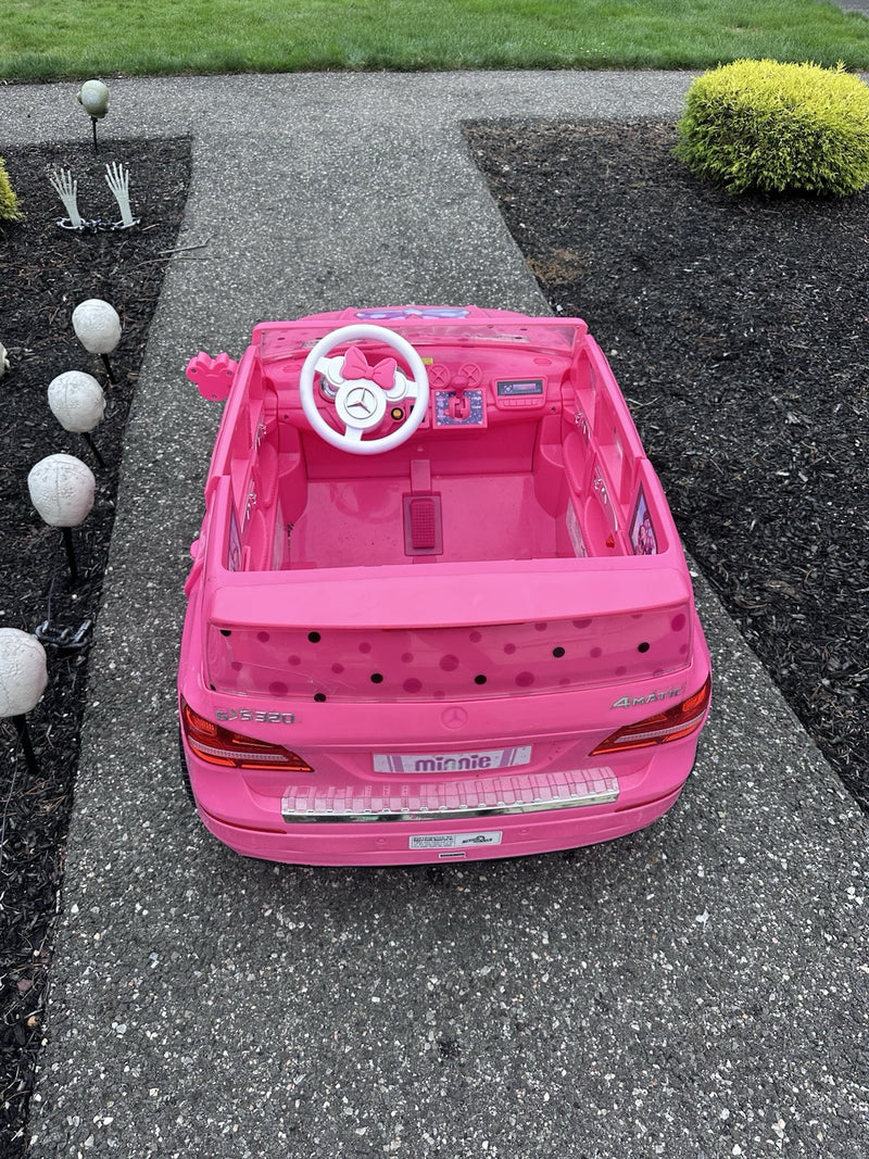 Minnie Mouse Electric Ride-On Car for Kids Magic Cars 1