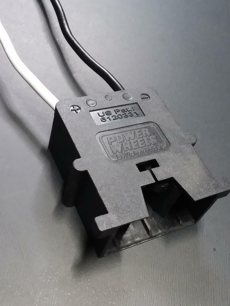 Female Battery Side Connector Plug for Power Wheels Cars and Trucks Magic Cars Variant 0