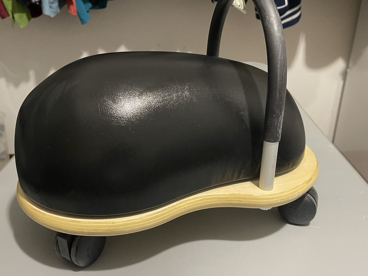 Original Wheely Bug Pig Toddler Ride-On Toy 16x9 Size