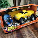 Limited Edition 2005 Road Rippers Chevrolet SSR Yellow Remote Control Car Magic Cars 23