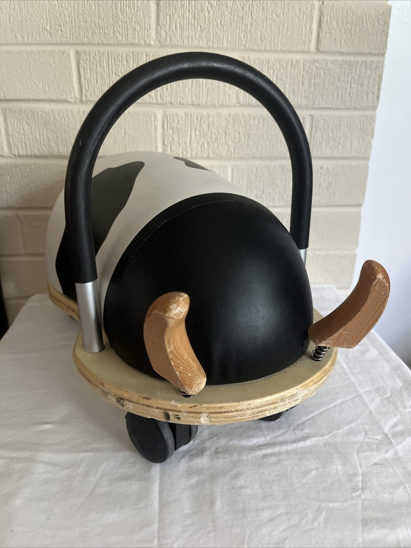 Wheely Bug Toddler Ride-On Toy Cow and Bull Designs Magic Cars Variant 0