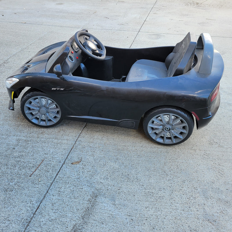 12V Battery-Powered Black Dodge Viper SRT Kids Ride-On Car for Boys Magic Cars 6