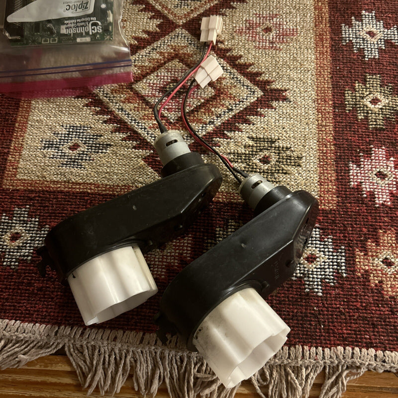 Pair of Kids Ride-On Cars with Gearbox and Motor Magic Cars Variant 0