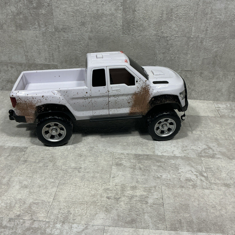 Kids 4x4 Off-Road Mud Truck with Working Winch and Sound Features, 13 in Long 6 in Tall Magic Cars Variant 0