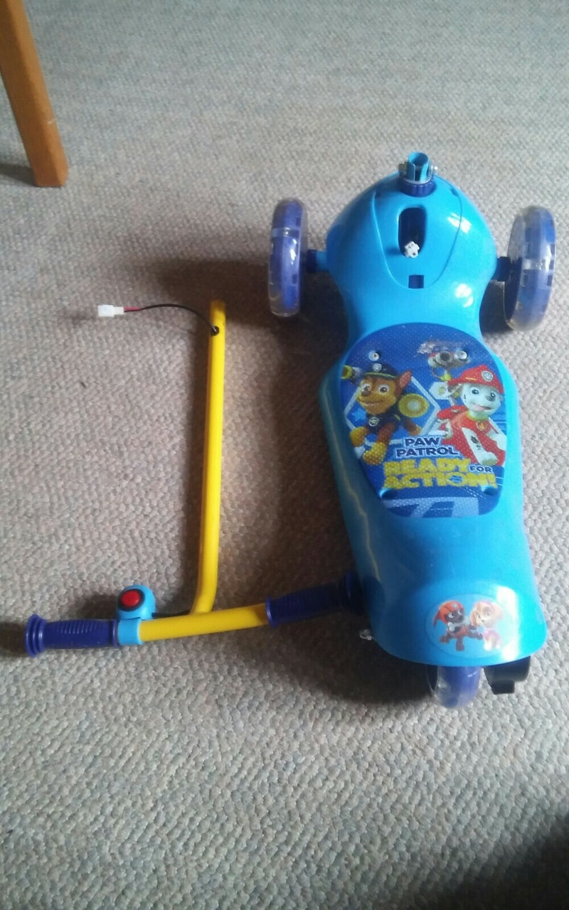 Kids 3-Wheel Electric Scooter Blue for Ages 2-5 Magic Cars 0