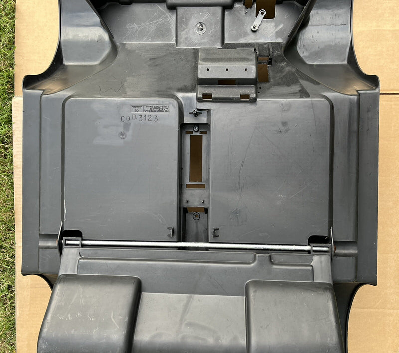 Perego Magica VW Beetle Ride-On Replacement Body and Undercarriage for Volkswagen Magic Cars 19