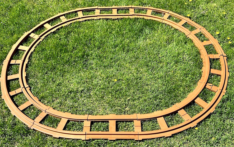 Perego 14-Piece Large Thomas the Train Ride-On Circle and Oval Track Set Magic Cars 1
