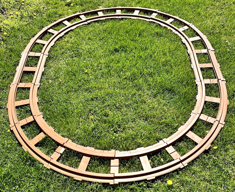 Perego 14-Piece Large Thomas the Train Ride-On Circle and Oval Track Set Magic Cars Variant 0