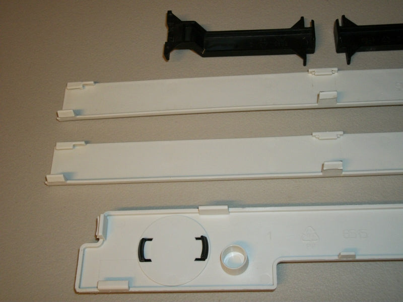 Replacement Buffers with Brackets for Thomas the Train Ride-On Caboose Magic Cars 4