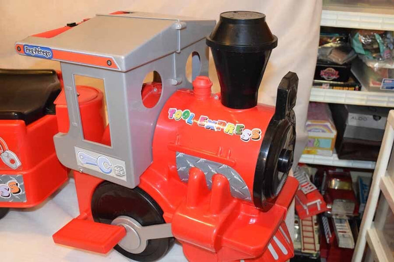 Perego Tool Express 6V Ride-On Train with Track – Working Condition Magic Cars 1