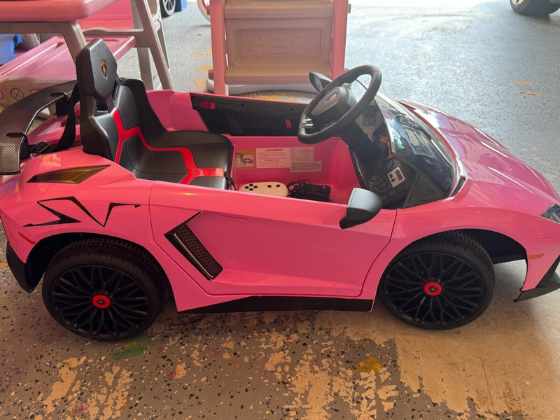 Pink Licensed 12V Lamborghini Aventador Kids Battery-Powered Ride-On Car Lightly Used Magic Cars 1