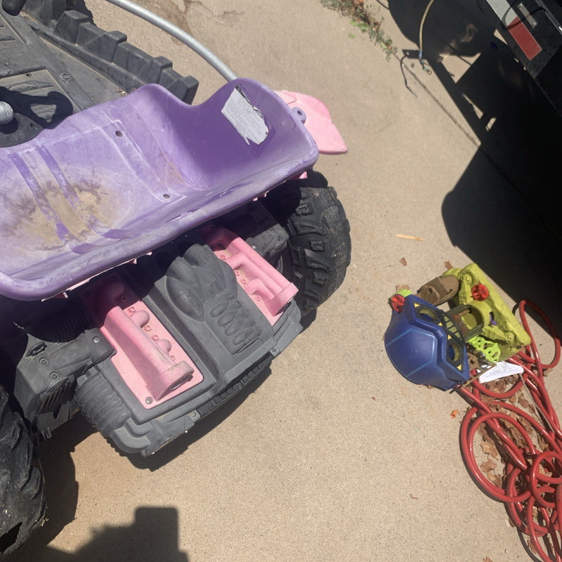 Pink Power Wheels Ride-On Toy Magic Cars 5